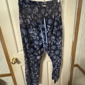 Croft & Barrow Women's Blue Floral Lounge Pants. NWOT
